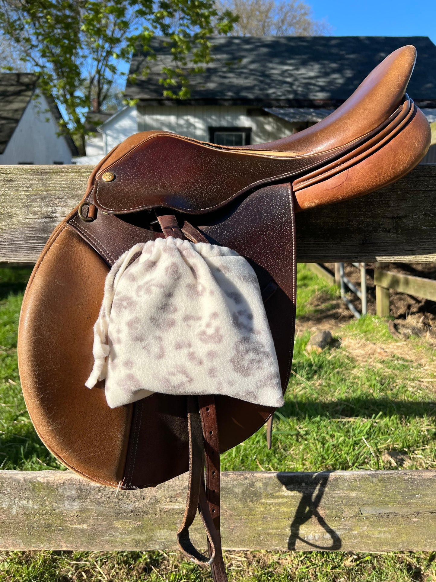 Light Leopard Stirrup Cover
