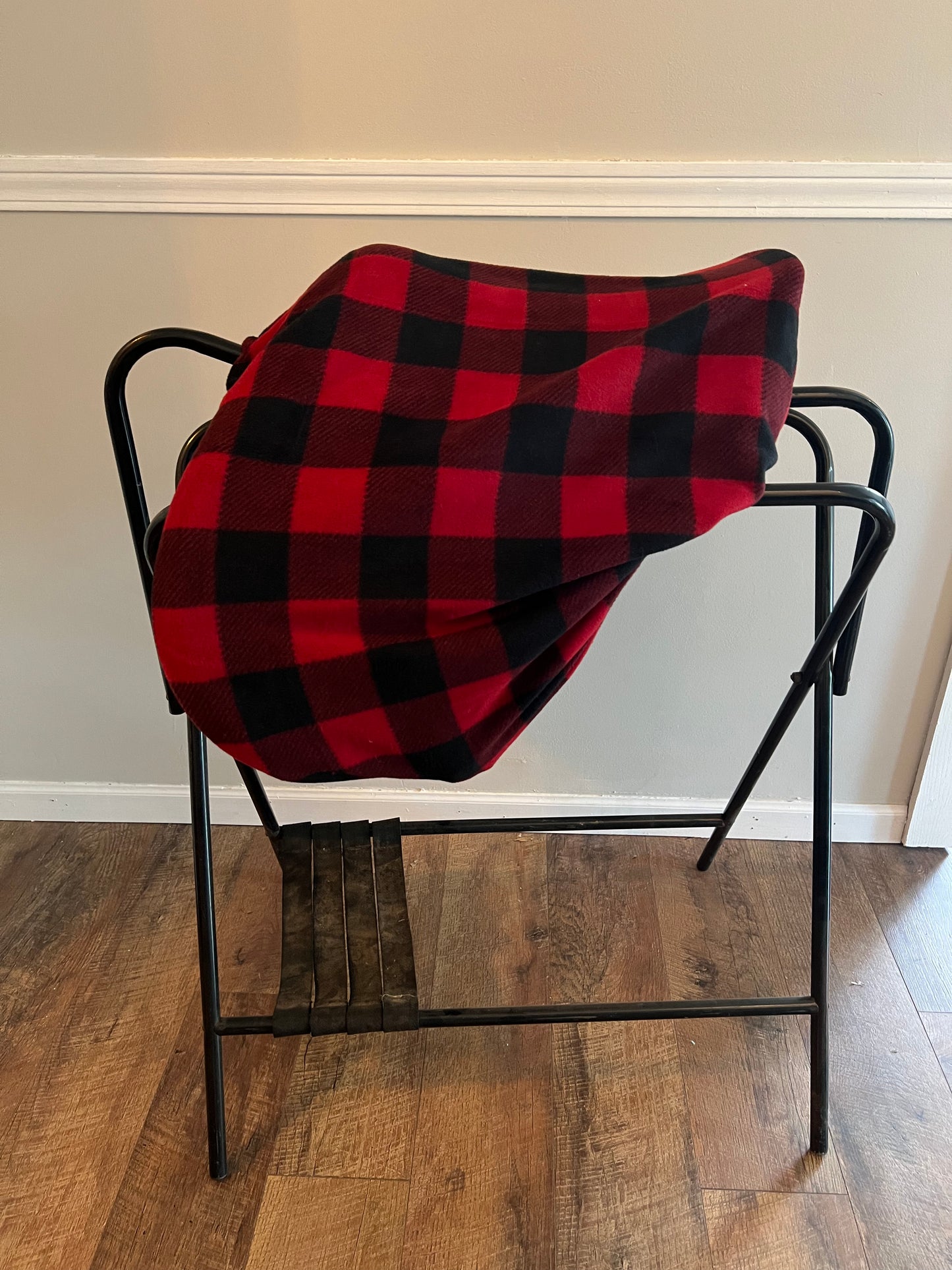 Red Plaid Saddle Cover